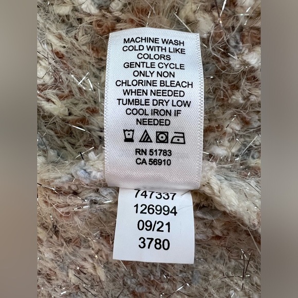 Maurices Sweater Womens Sz M Chunky Knit Cardigan Long Sleeve Shimmer Open Front - Picture 8 of 9